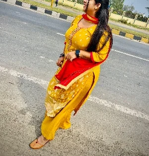 Call Girl in Vaishali